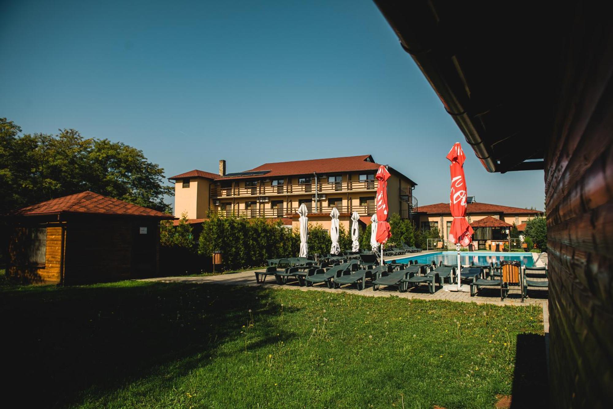 Hanul Lui Bogdan Economy Inn Faget  Exterior photo